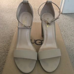 Beige heels